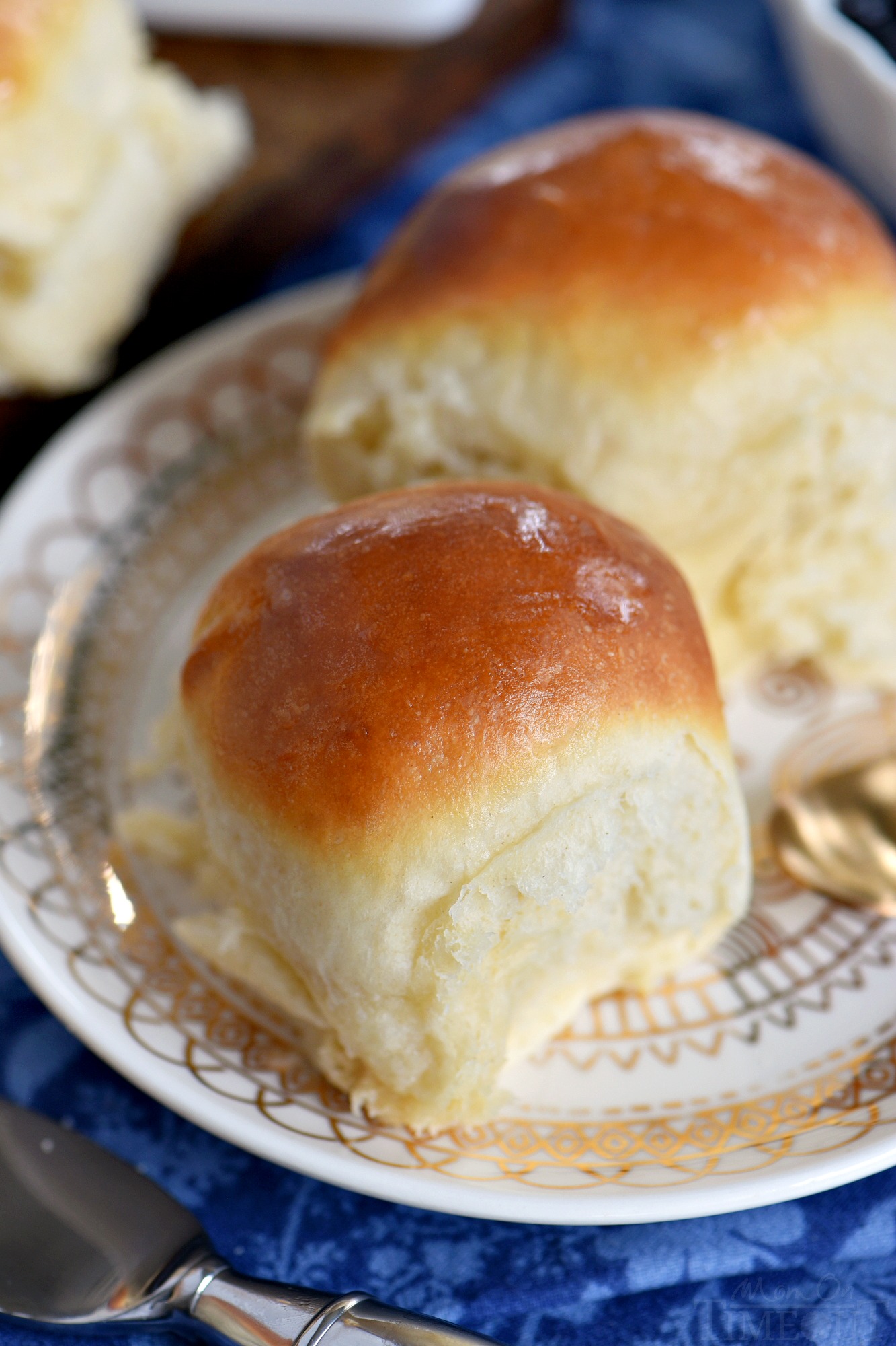 Buttery Dinner Rolls Recipe: How to Make It