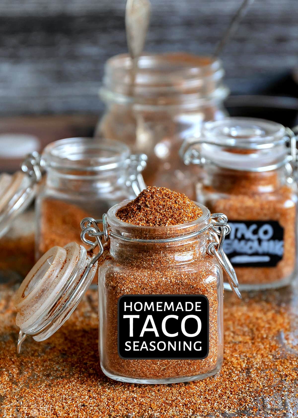 https://www.momontimeout.com/wp-content/uploads/2019/10/homemade-taco-seasoning-recipe-in-spice-jar-with-label.jpg