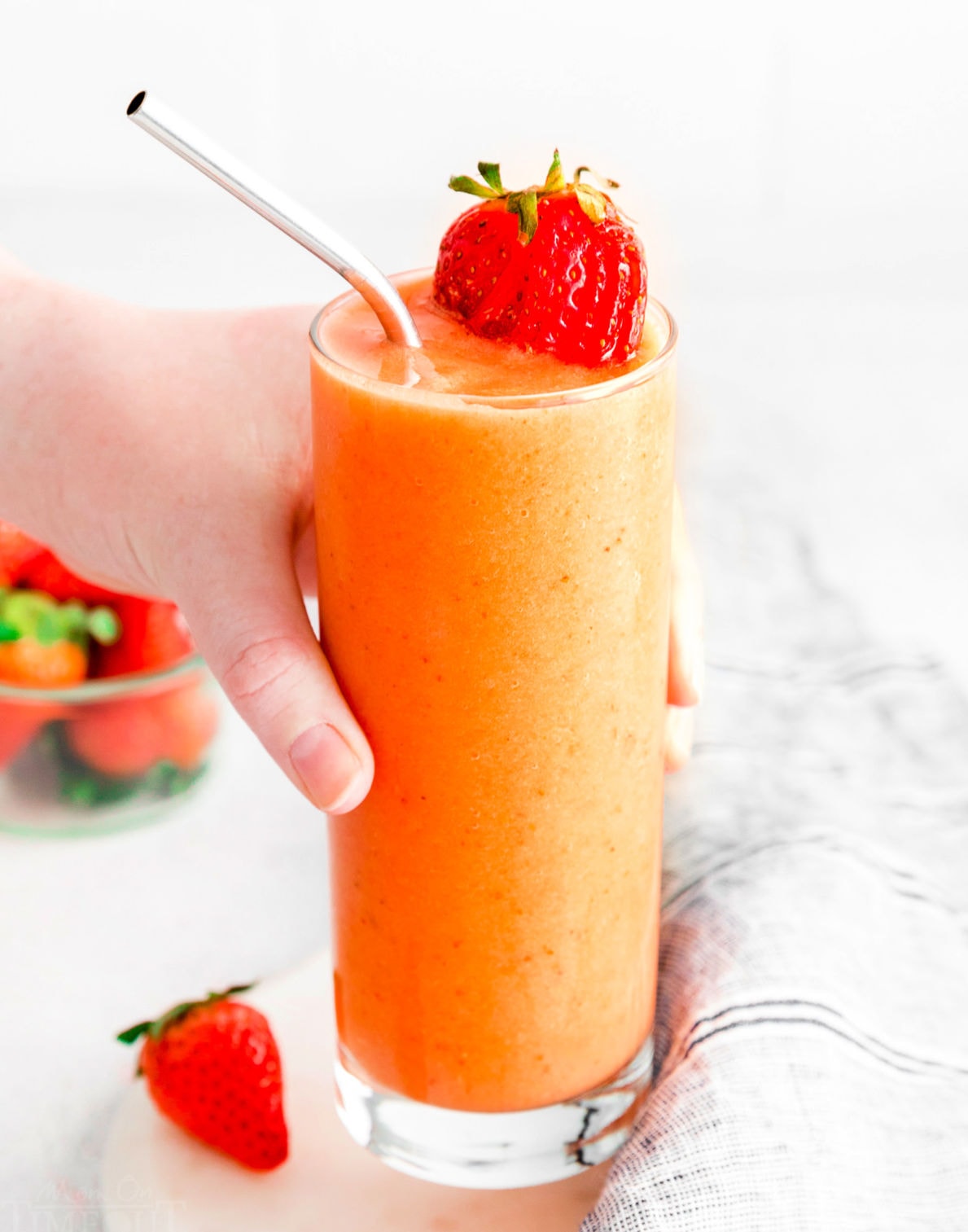 Strawberry Mango Smoothie {Easy, Creamy, Healthy} –