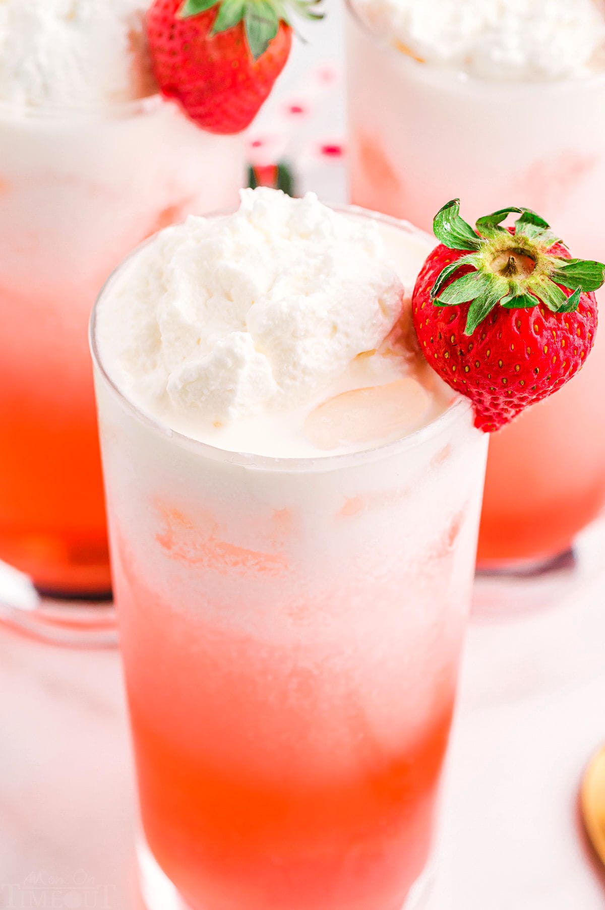 strawberry cream soda