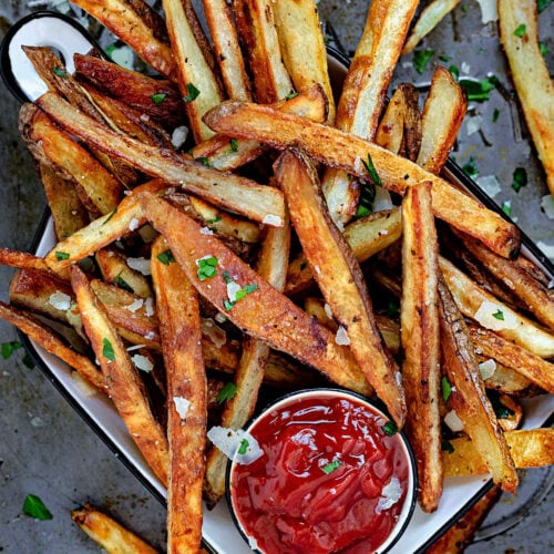 https://www.momontimeout.com/wp-content/uploads/2021/05/oven-fries-square-500x500.jpeg