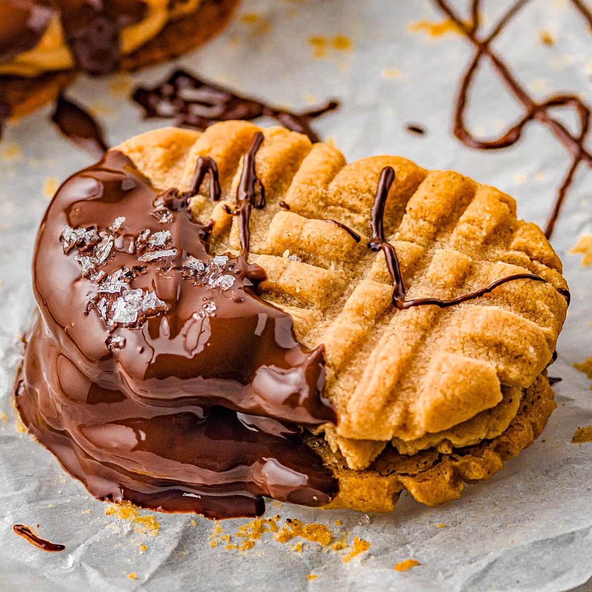 Frosted Peanut Butter Nutella Cookies Recipe (Cookie Shop Copycat)