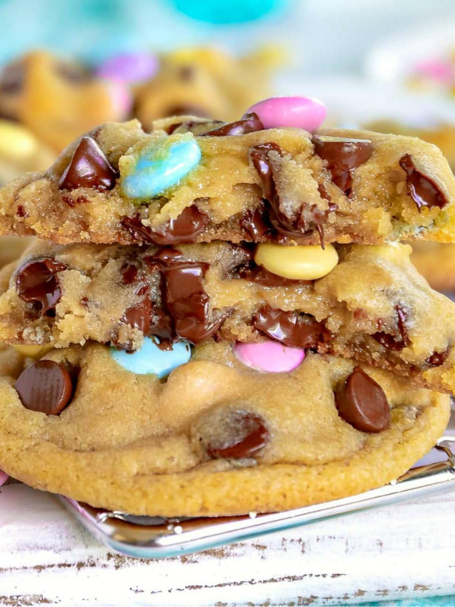 The BEST Chocolate Chip Skillet Cookie - Mom On Timeout